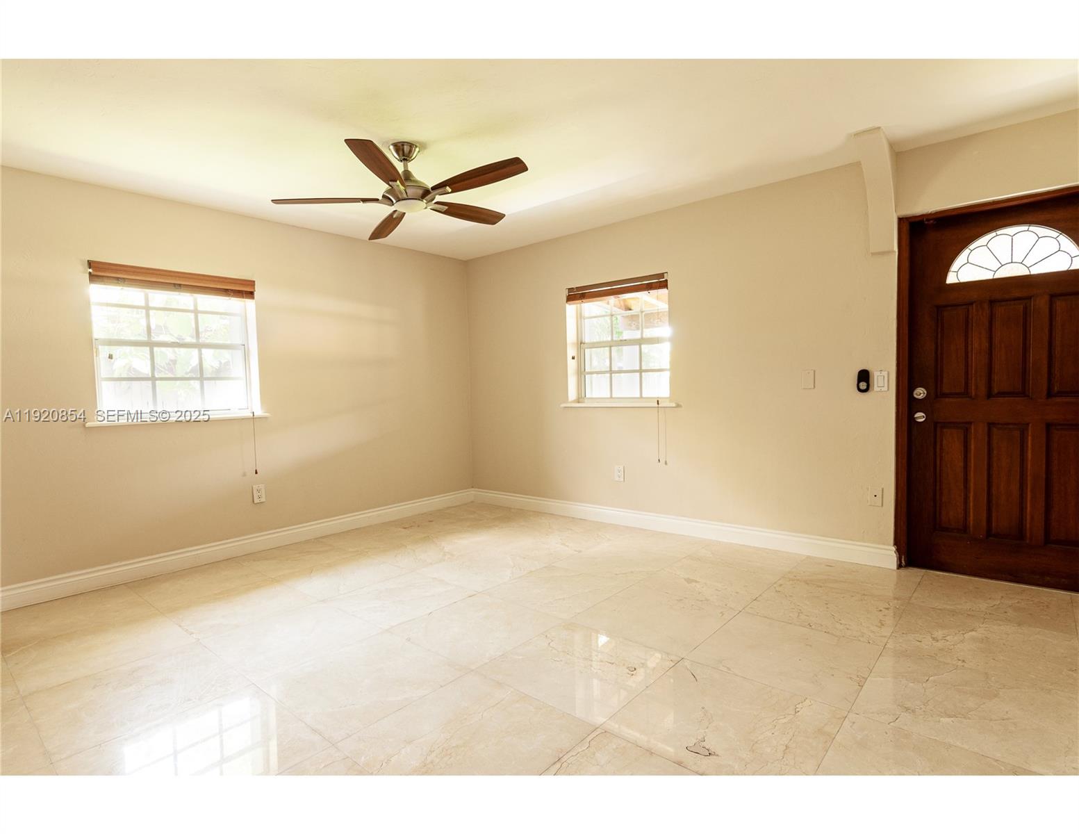 CORAL VILLAS REV - Residential Lease