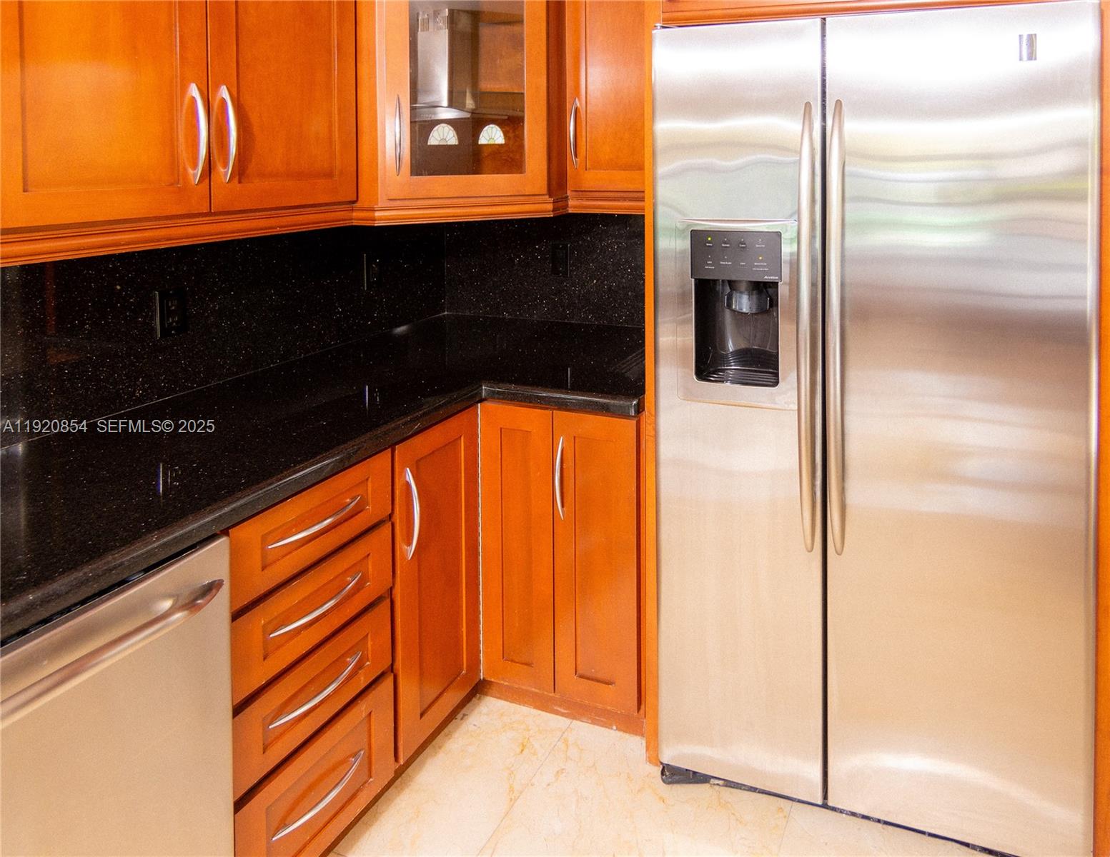 CORAL VILLAS REV - Residential Lease