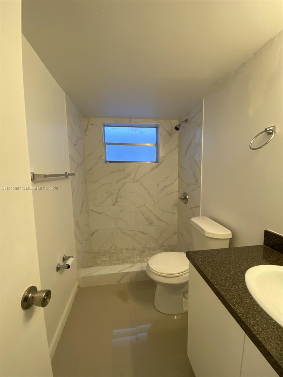 MARGATE VILLAGE PH I COND - Residential