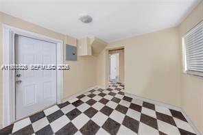 LAWRENCE ESTATE LAND CO - Land