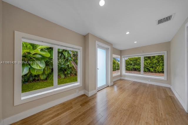 LAWRENCE ESTATE LAND CO - Land