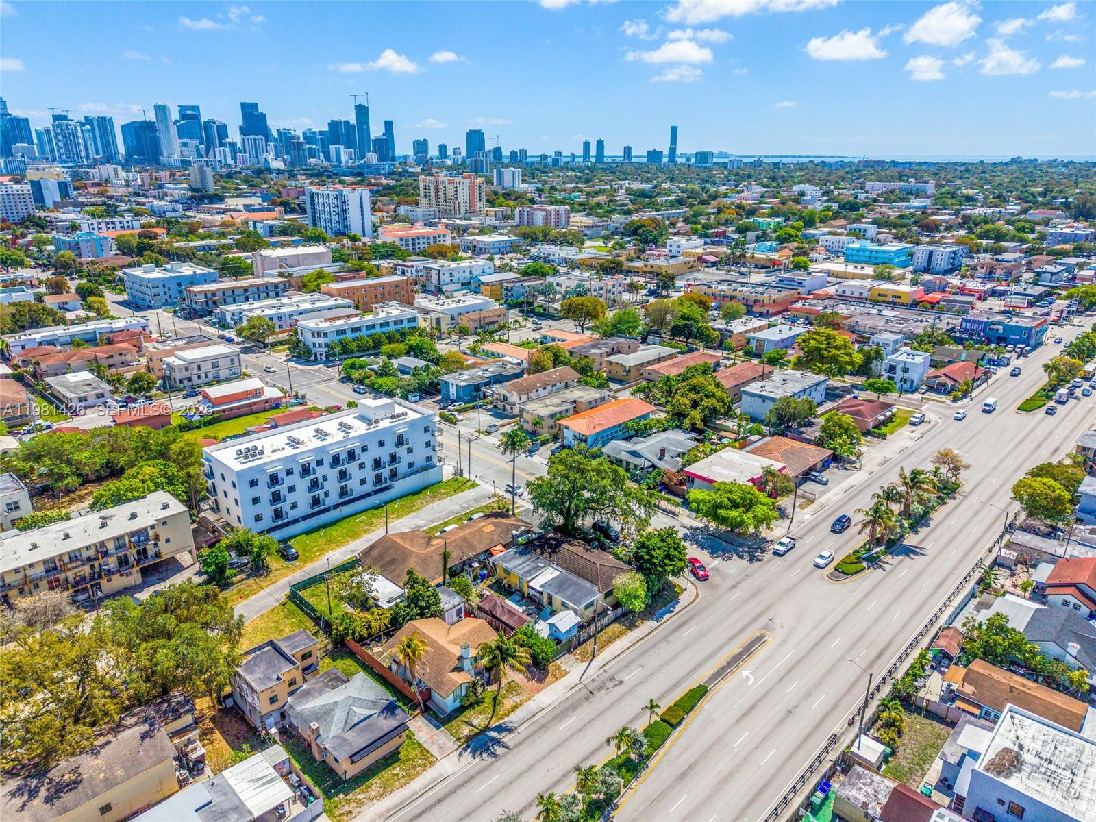 LAWRENCE ESTATE LAND CO - Land