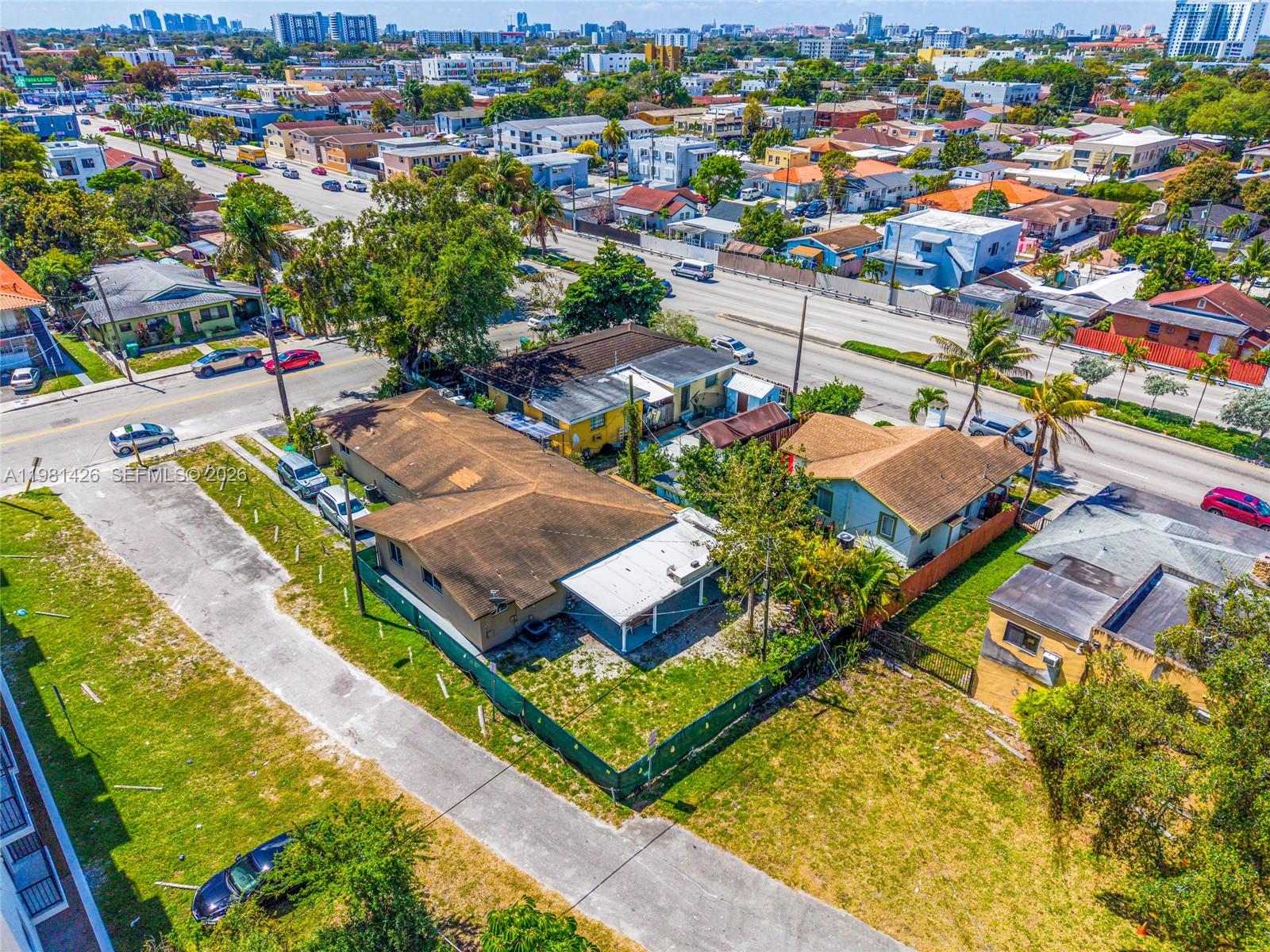 LAWRENCE ESTATE LAND CO - Land