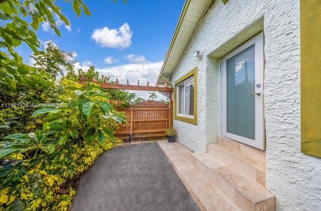 LAWRENCE ESTATE LAND CO - Land