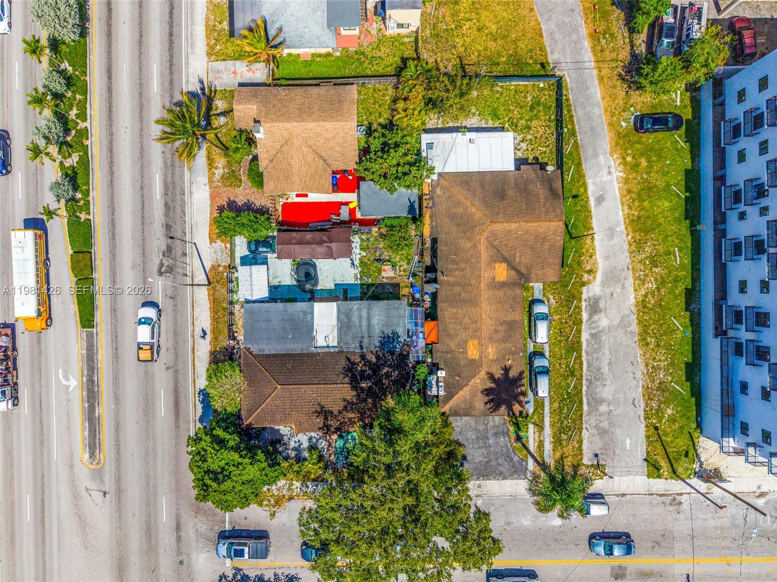 LAWRENCE ESTATE LAND CO - Land