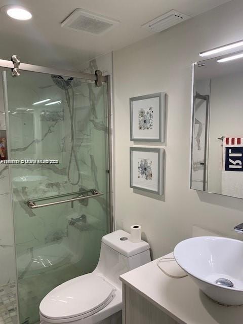 LE CLUB AT OLD CUTLER CON - Residential