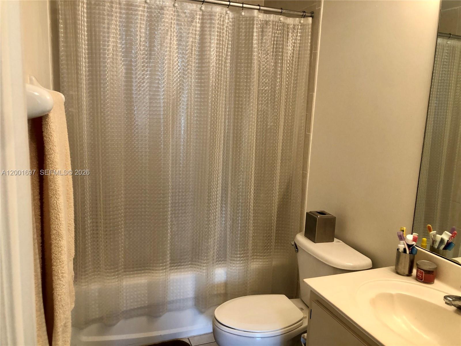 PALM GARDENS AT DORAL CON - Residential Lease