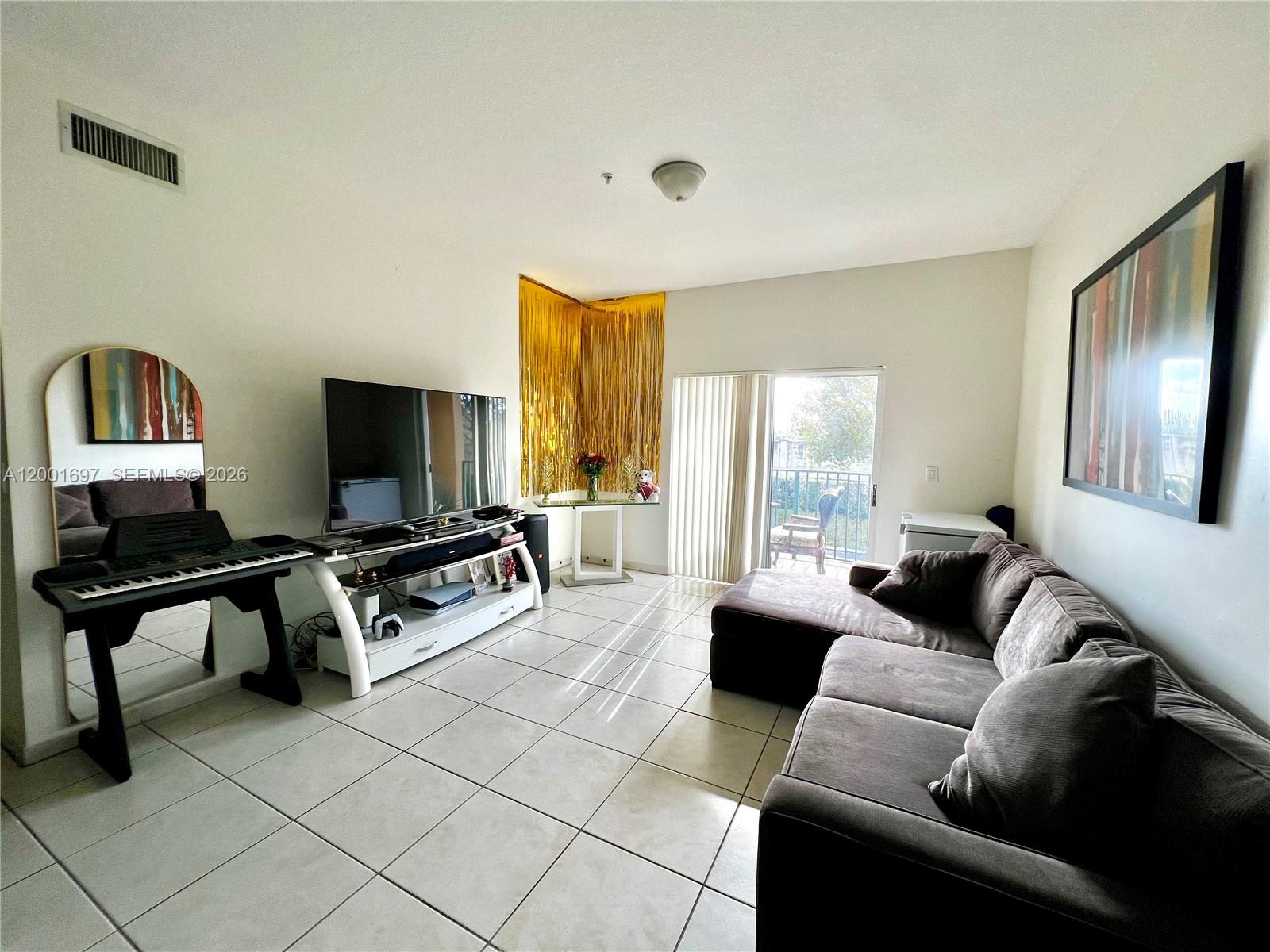 7290 NW 114th Ave 209-7