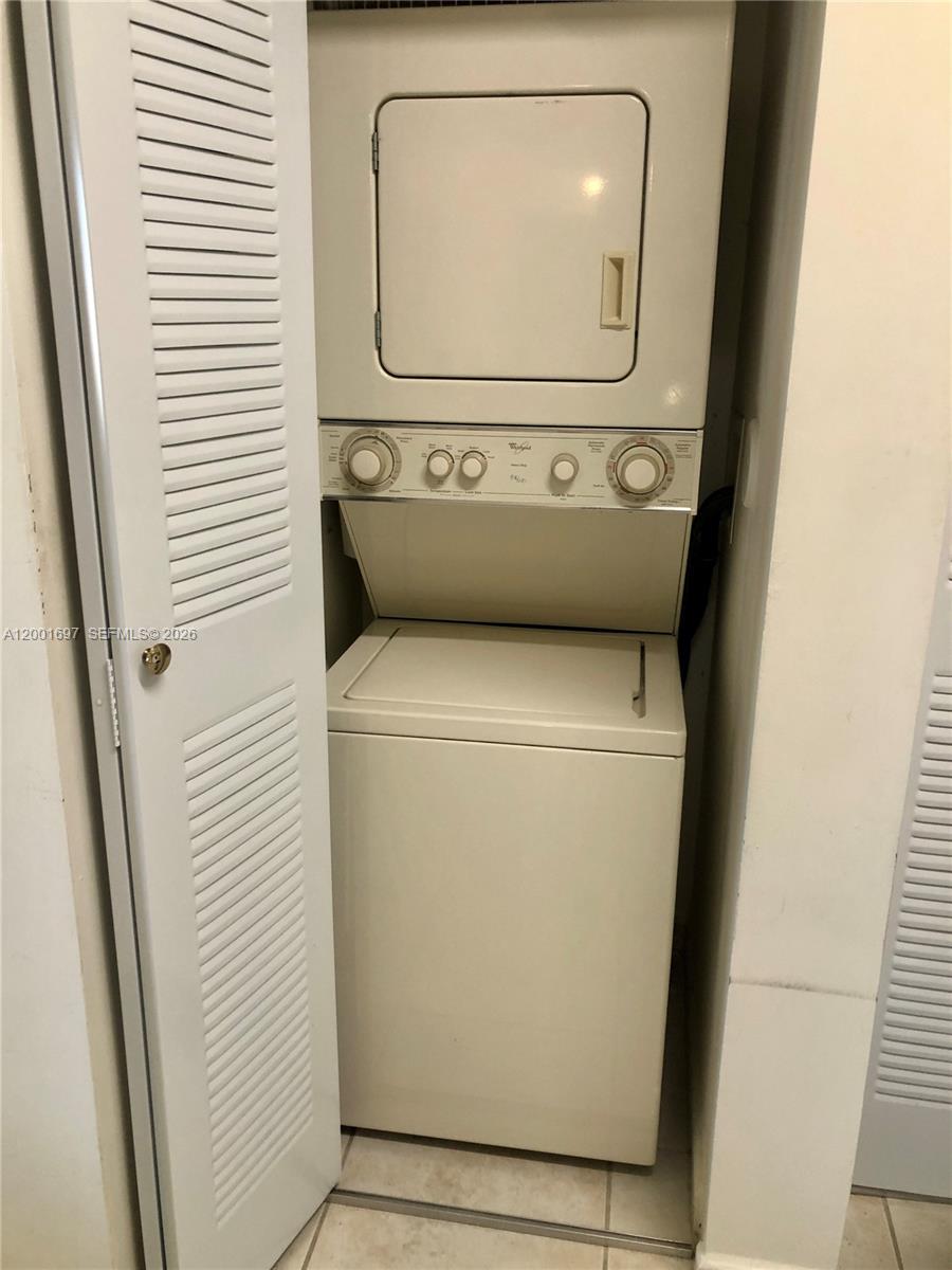 PALM GARDENS AT DORAL CON - Residential Lease