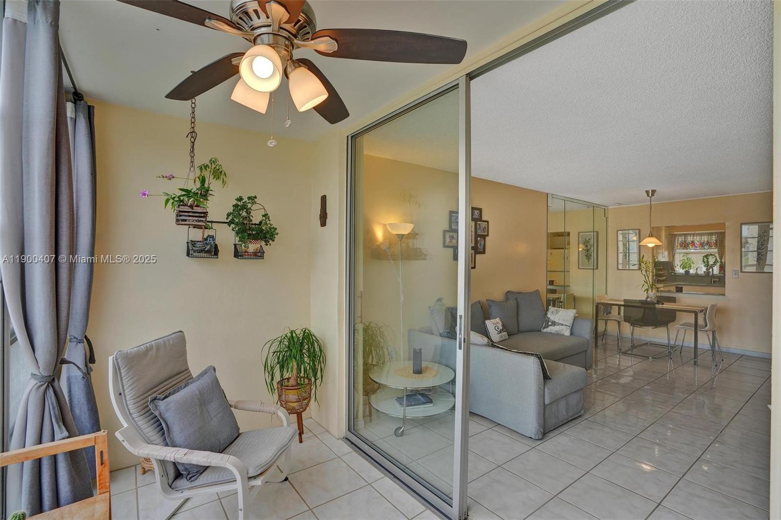 SUNRISE LAKES 78 CONDO - Residential