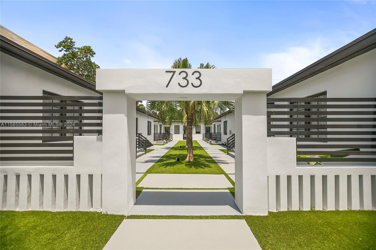 Rental Property at 733 Michigan Ave 9, Miami Beach, Miami-Dade County, Florida - Bedrooms: 3 
Bathrooms: 2  - $4,300 MO.