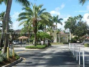 LEGENDS AT THE GARDENS CO - Residential Lease