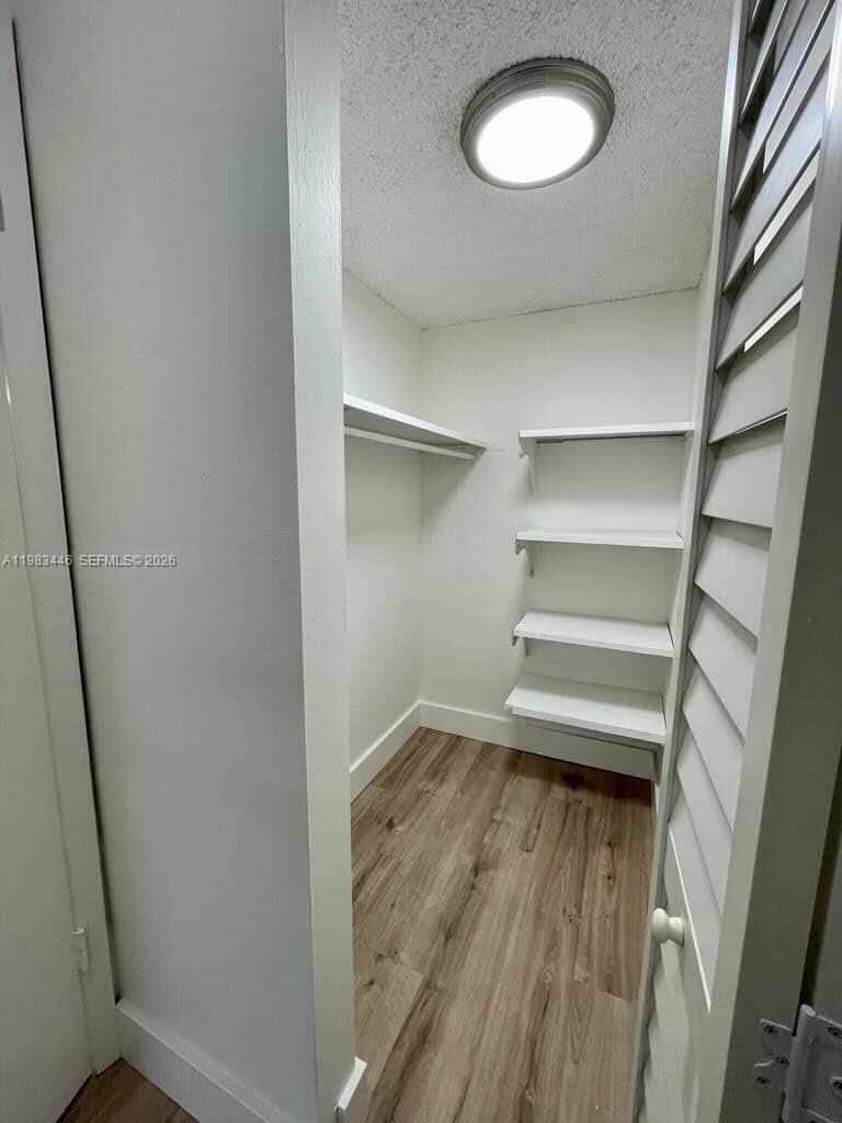 SUNSET VILLAS CONDO - Residential Lease
