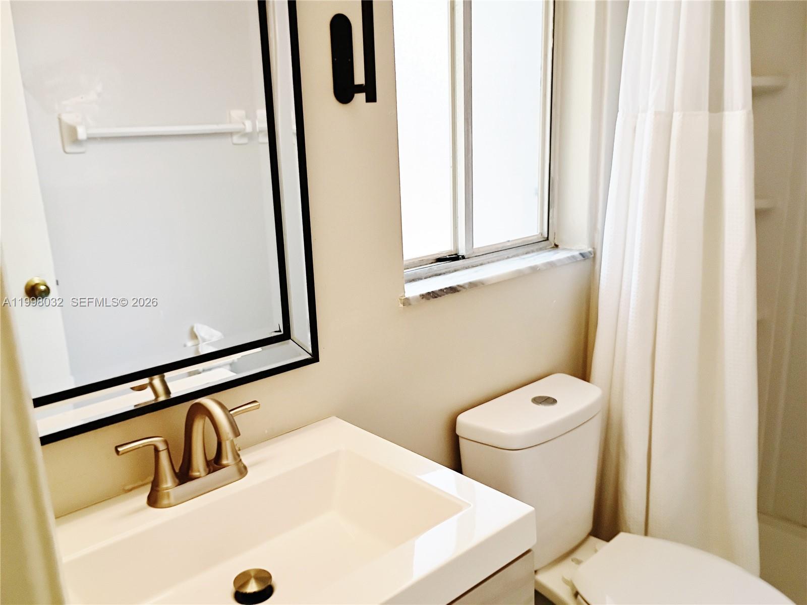 SIGNAL HILL - Residential