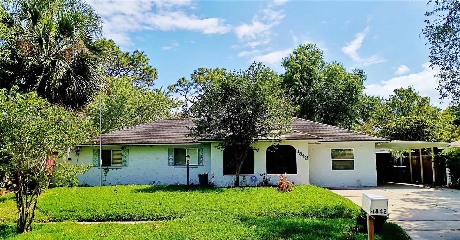 SIGNAL HILL - Residential