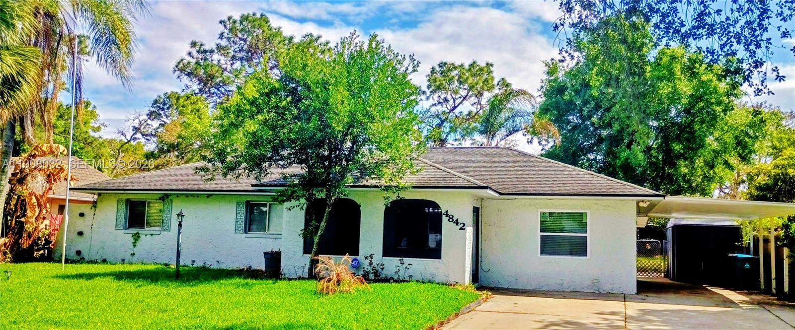 SIGNAL HILL - Residential