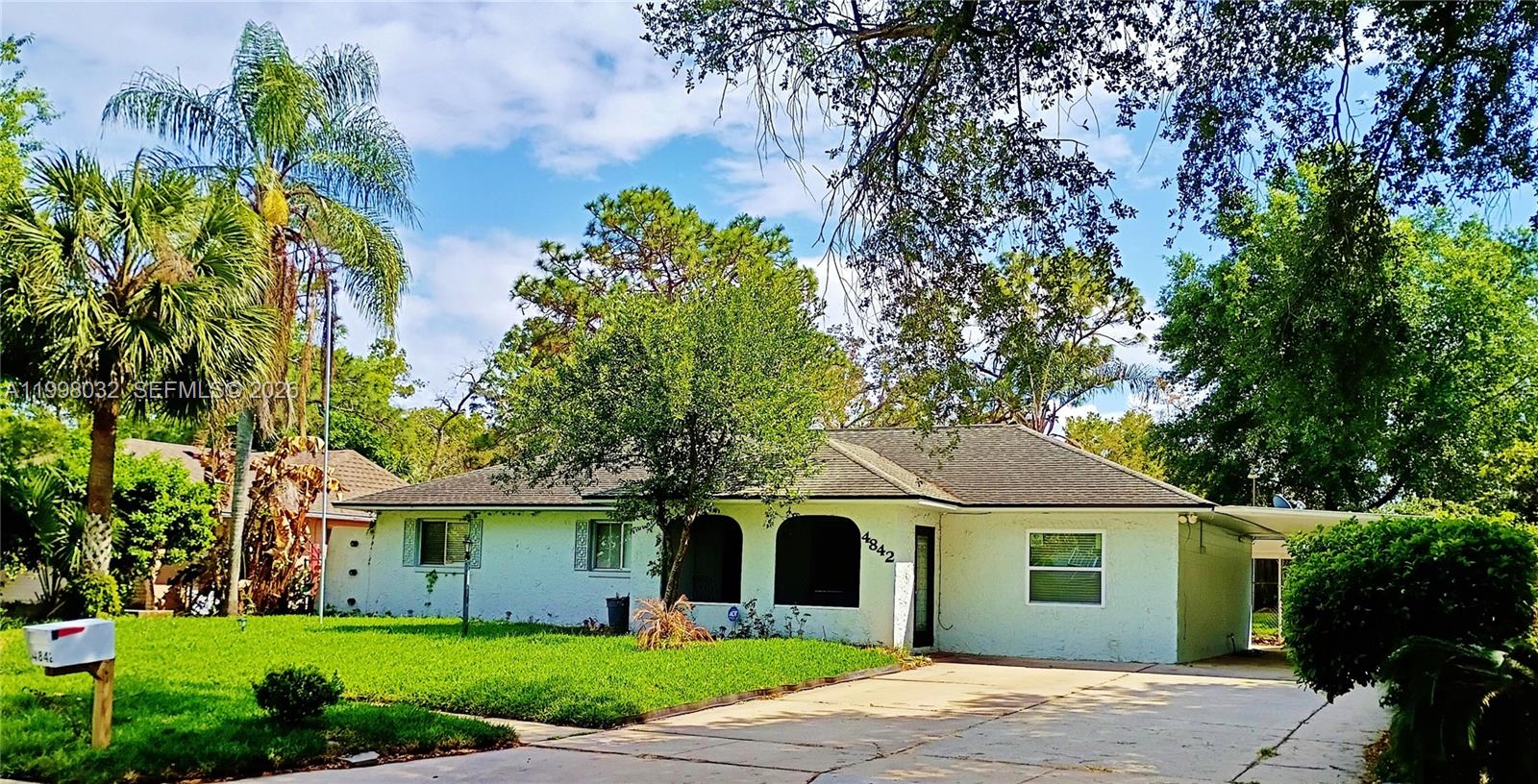 SIGNAL HILL - Residential