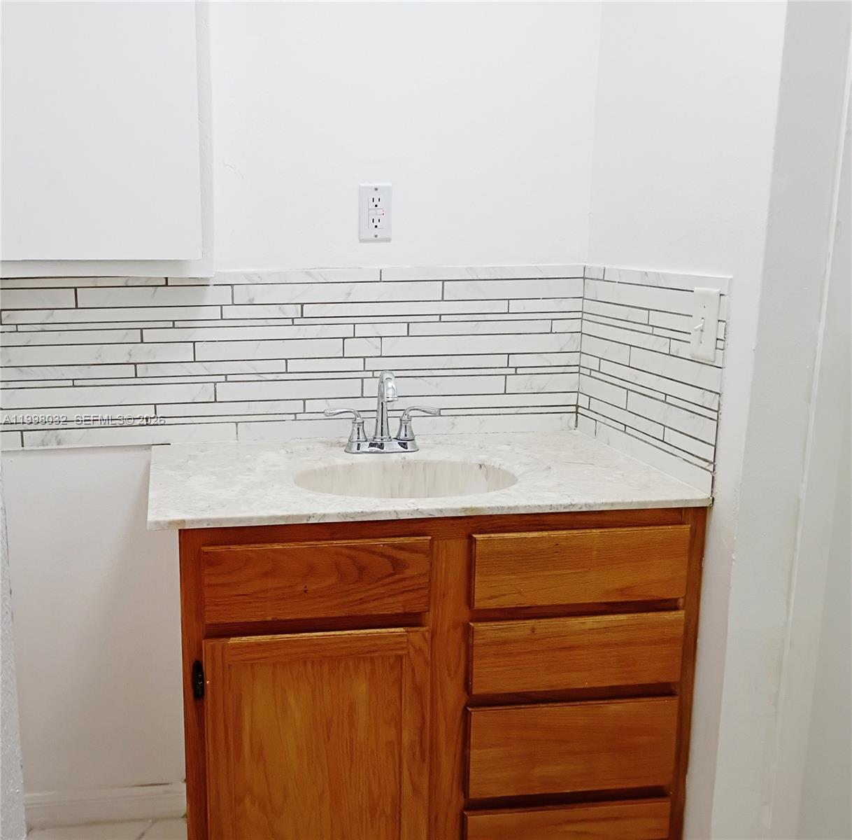 SIGNAL HILL - Residential