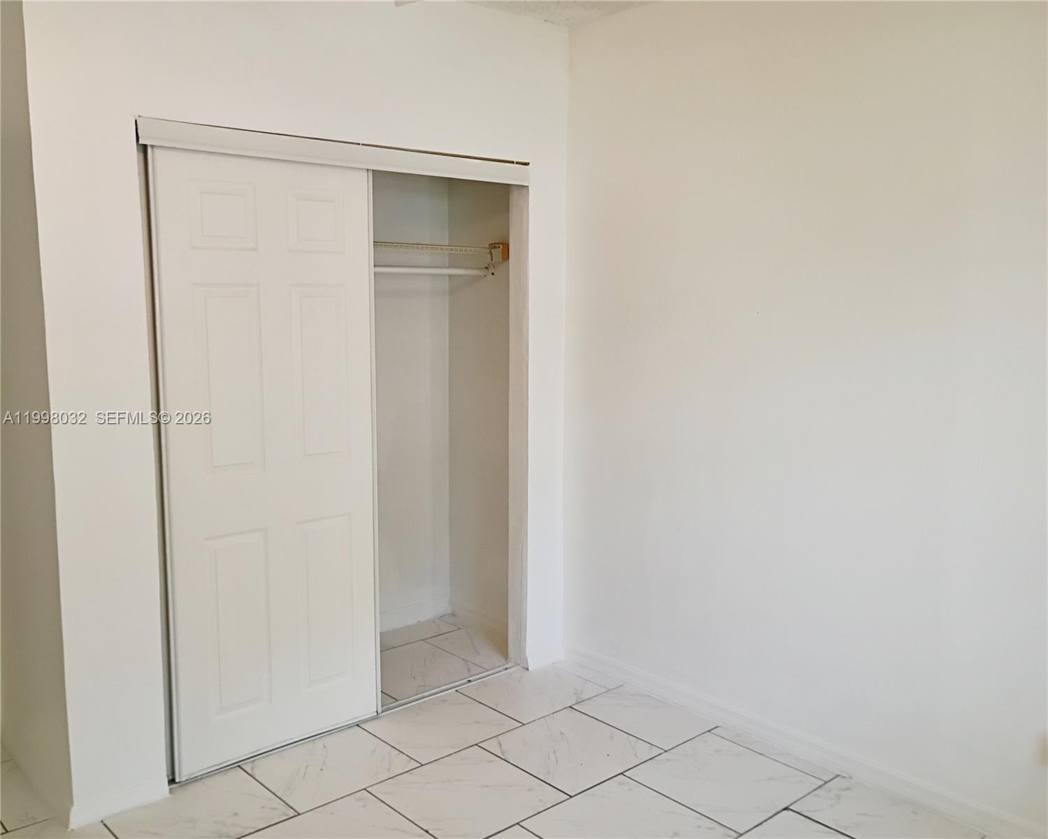 SIGNAL HILL - Residential