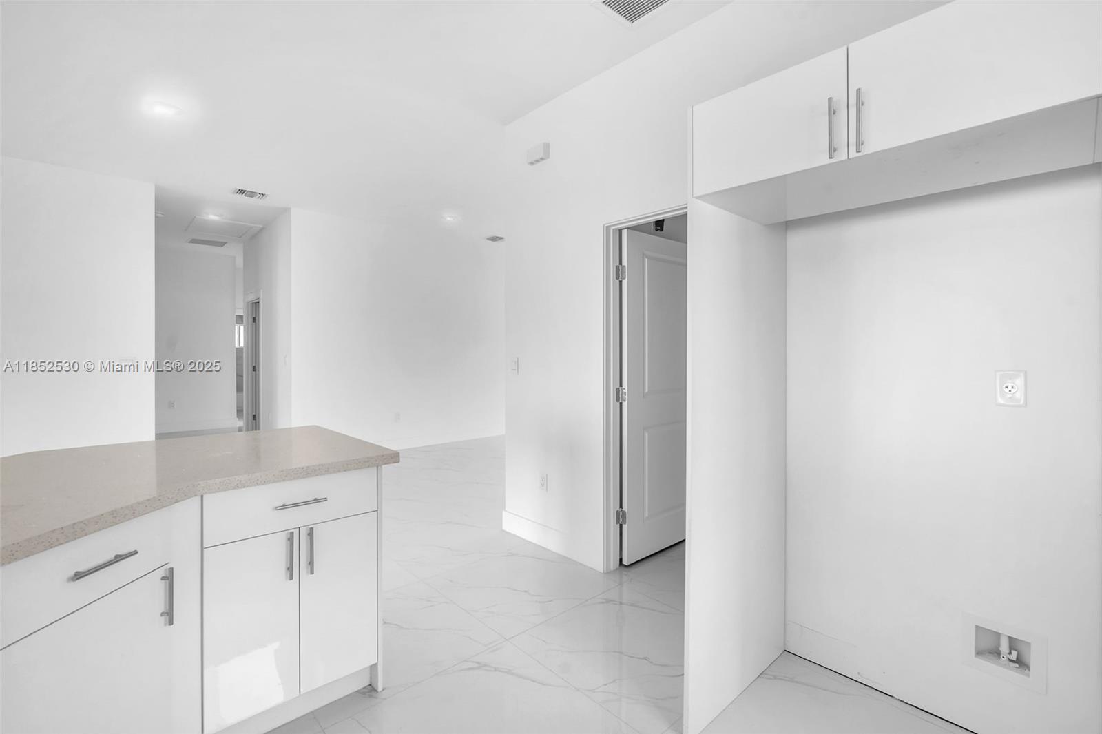 DIXIE HEIGHTS - Residential