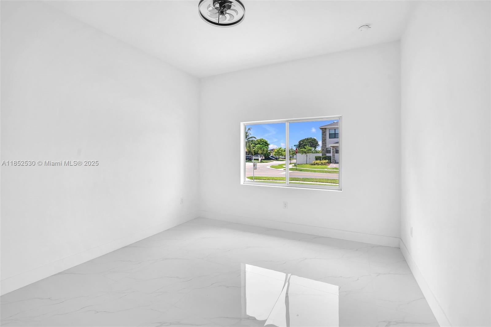 DIXIE HEIGHTS - Residential