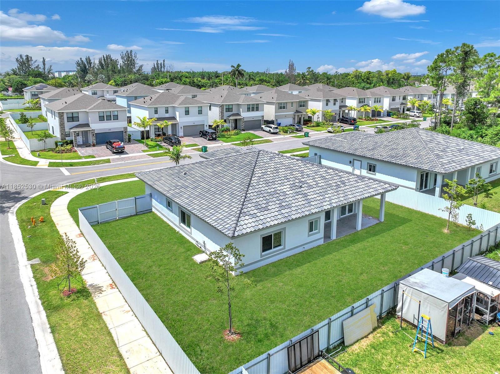 DIXIE HEIGHTS - Residential