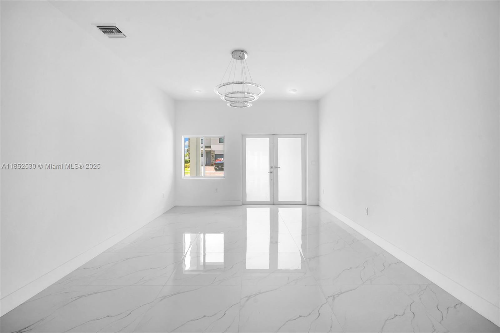 DIXIE HEIGHTS - Residential
