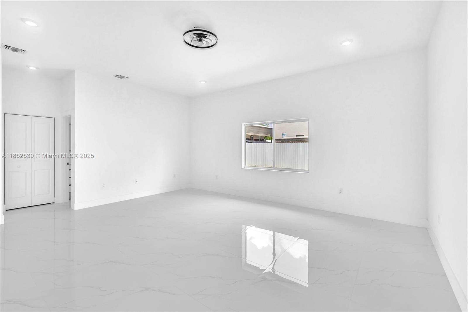 DIXIE HEIGHTS - Residential