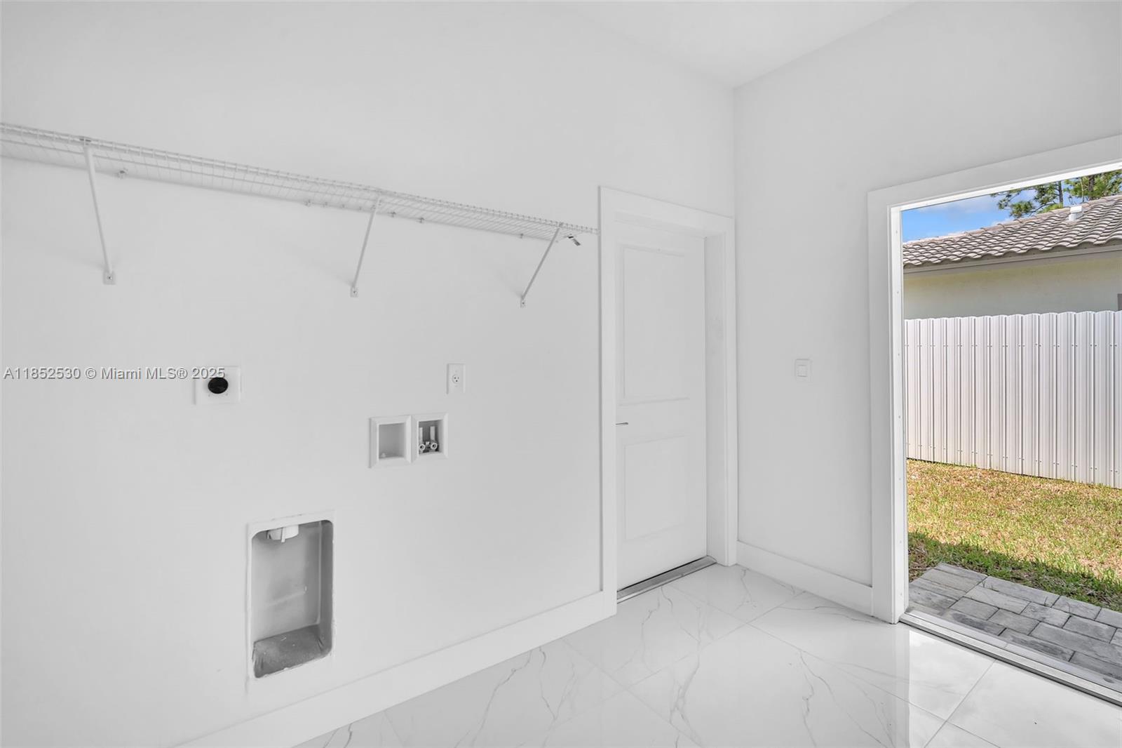 DIXIE HEIGHTS - Residential