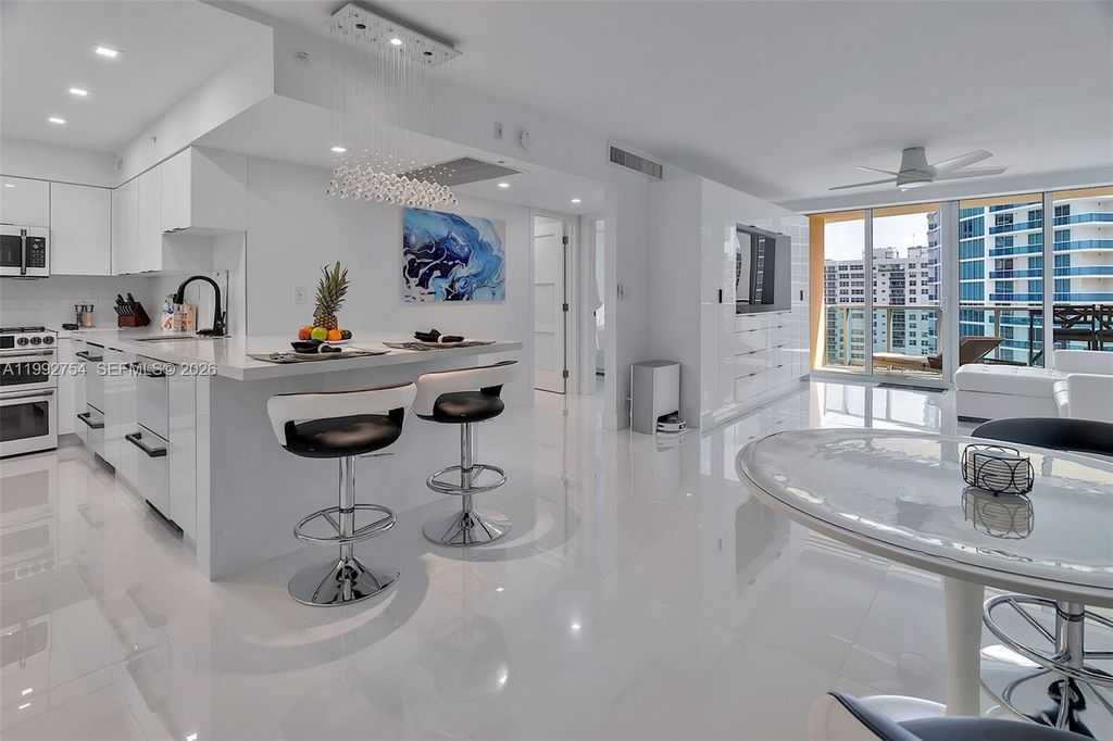 Photo of 2501 S Ocean Dr #1515, Hollywood, FL 33019 (MLS # A11992754)