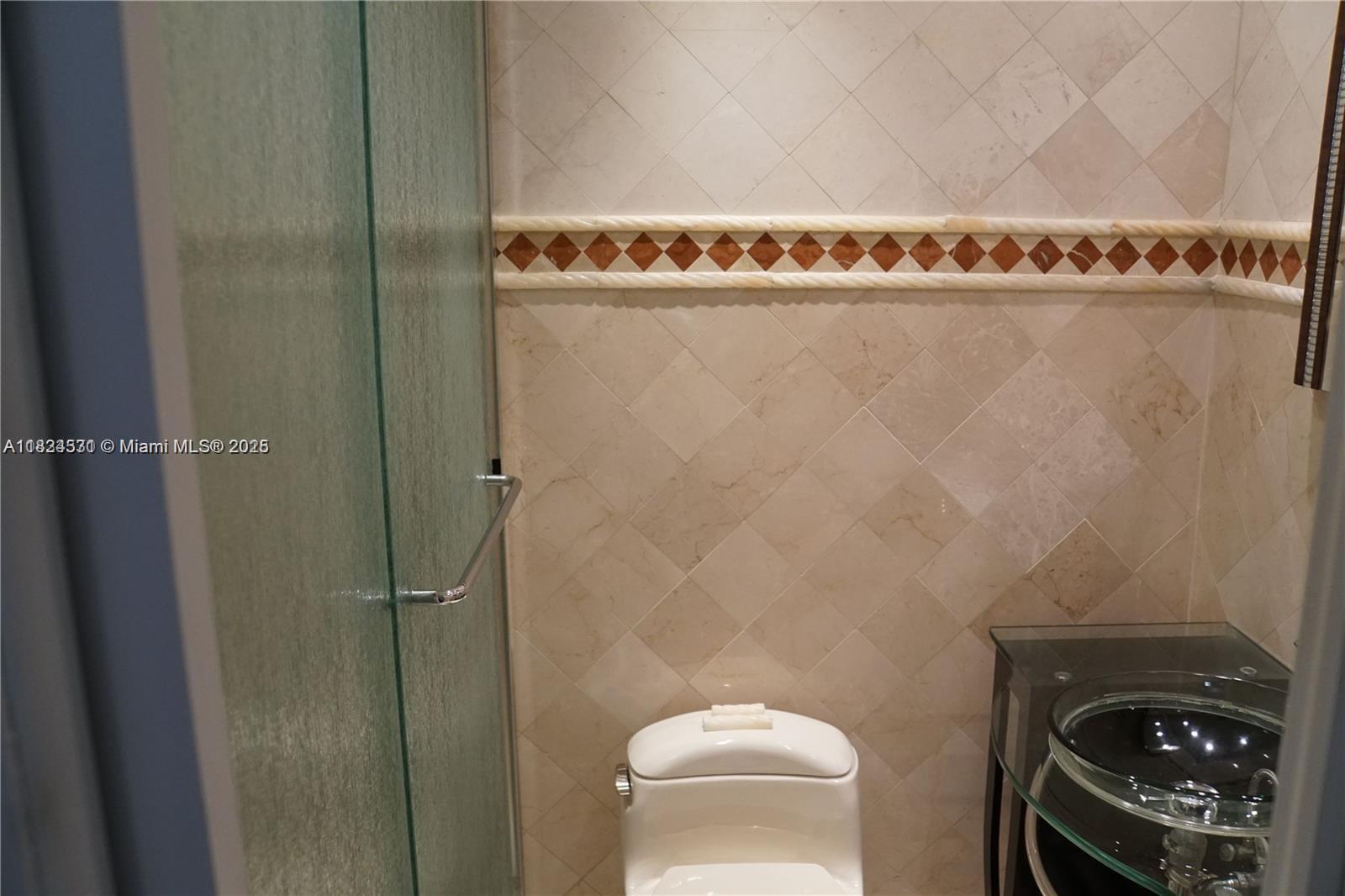 PLAYLAND ISLES - Residential