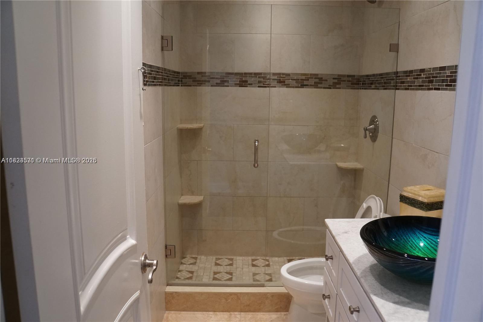 PLAYLAND ISLES - Residential