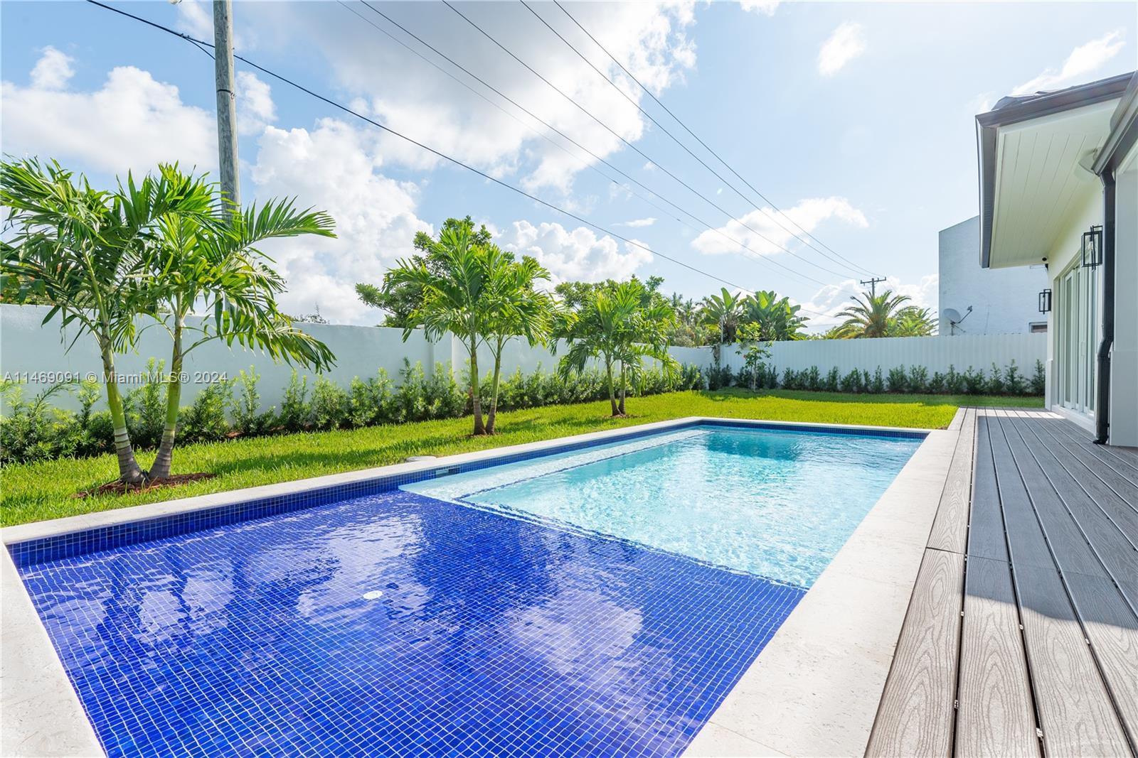 GABLES EDGE - Residential