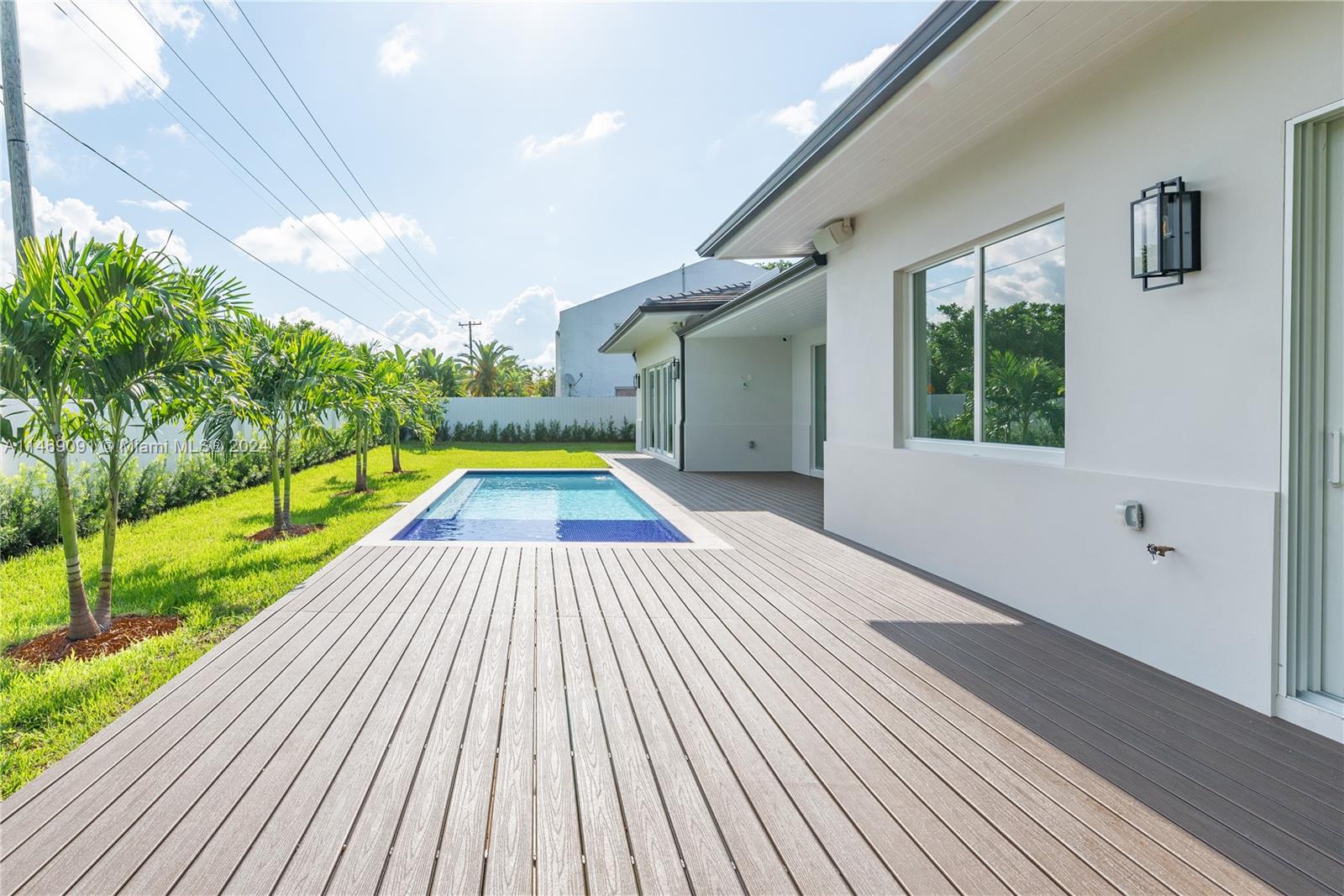 GABLES EDGE - Residential