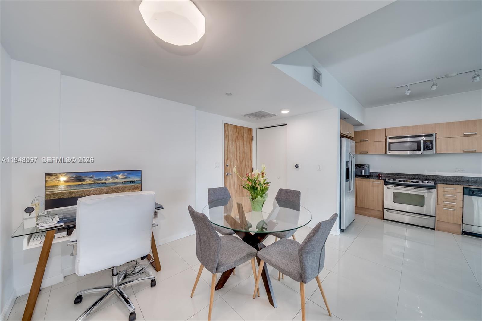 350 S Miami Ave 3408