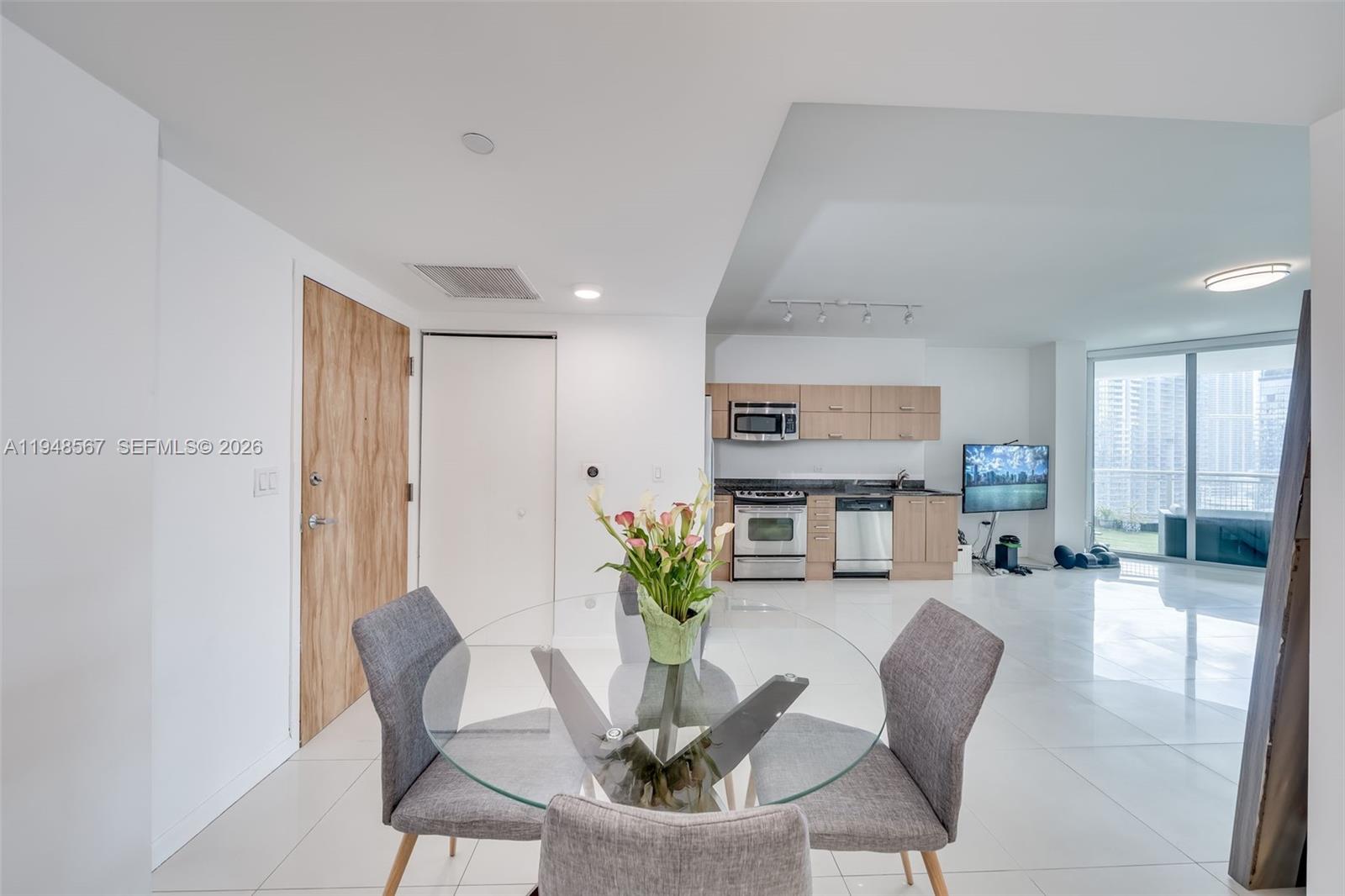 350 S Miami Ave 3408