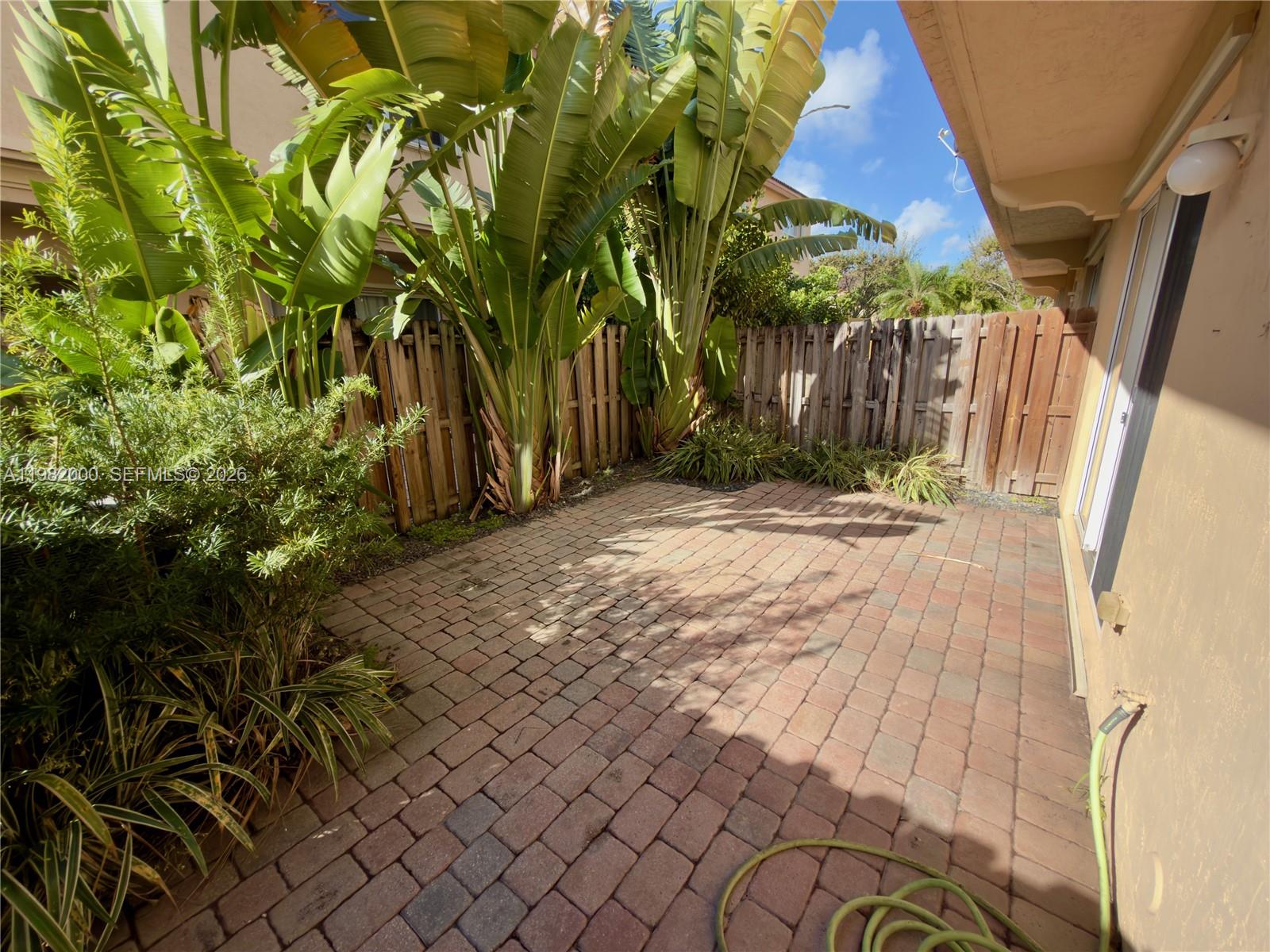 COURTS AT TUSCANY - Residential