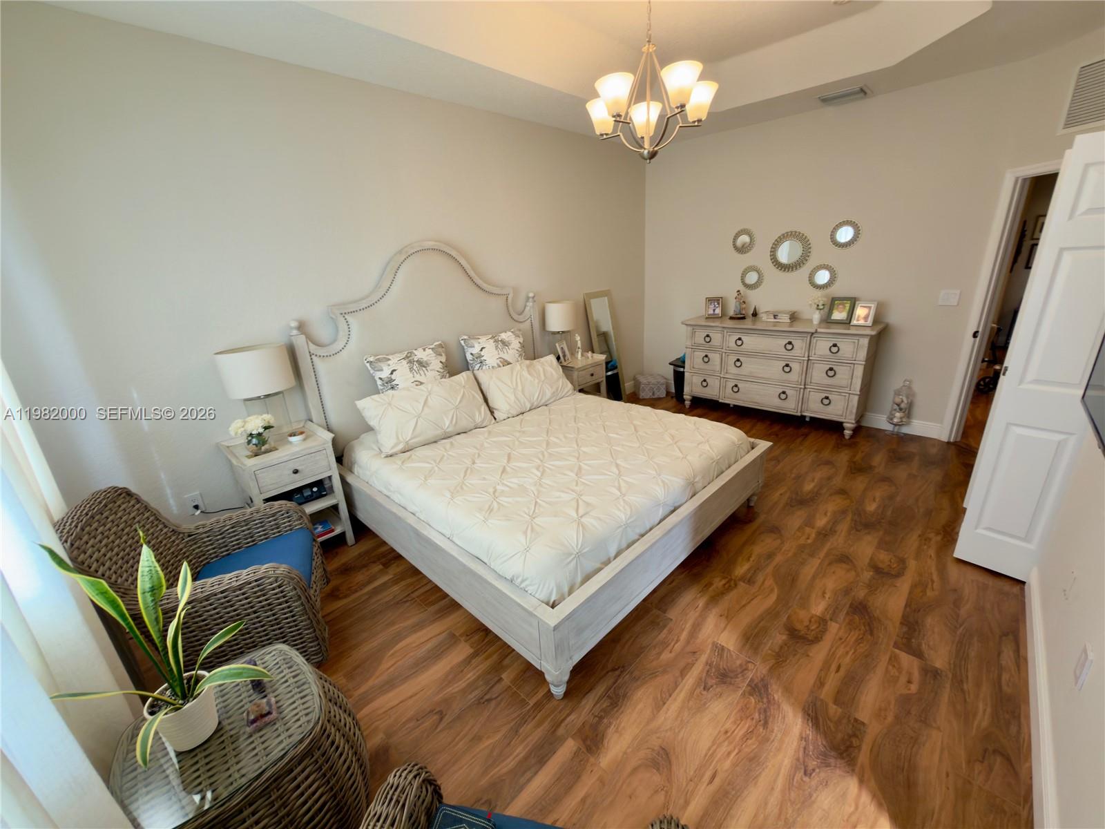 COURTS AT TUSCANY - Residential