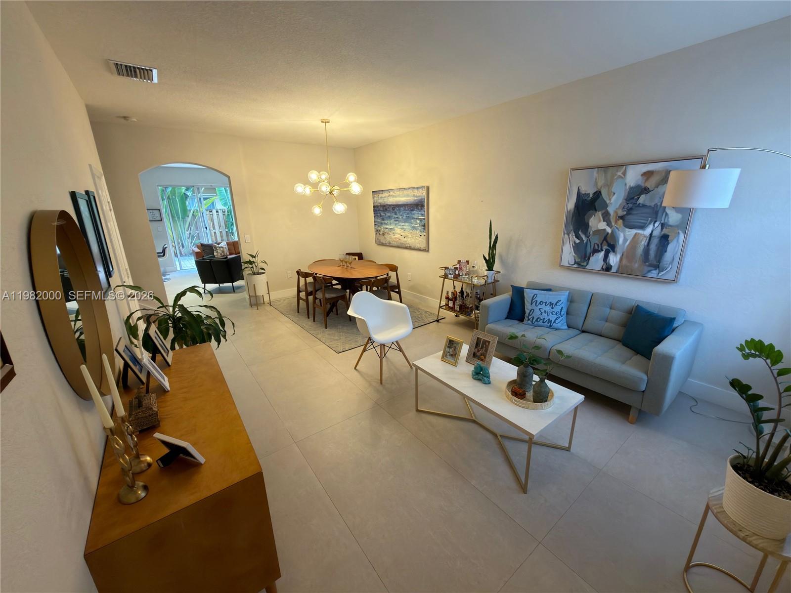 COURTS AT TUSCANY - Residential