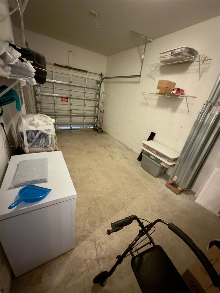 COURTS AT TUSCANY - Residential