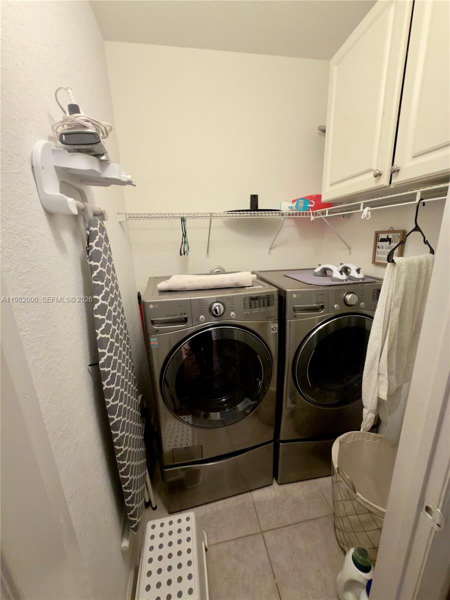 COURTS AT TUSCANY - Residential