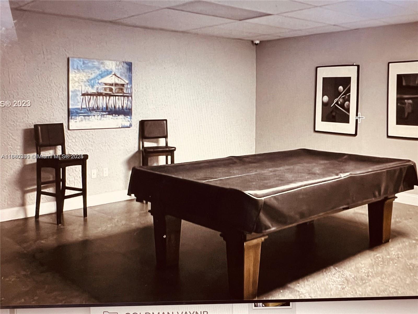 200 LESLIE CONDO - Residential Lease