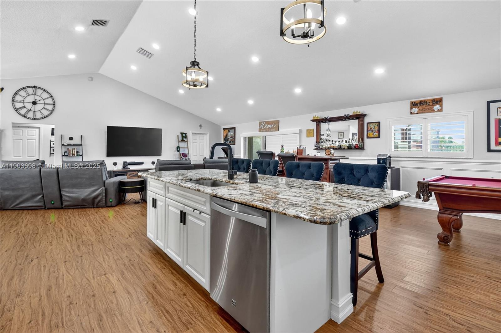 SUN VALLEY 2 - Residential