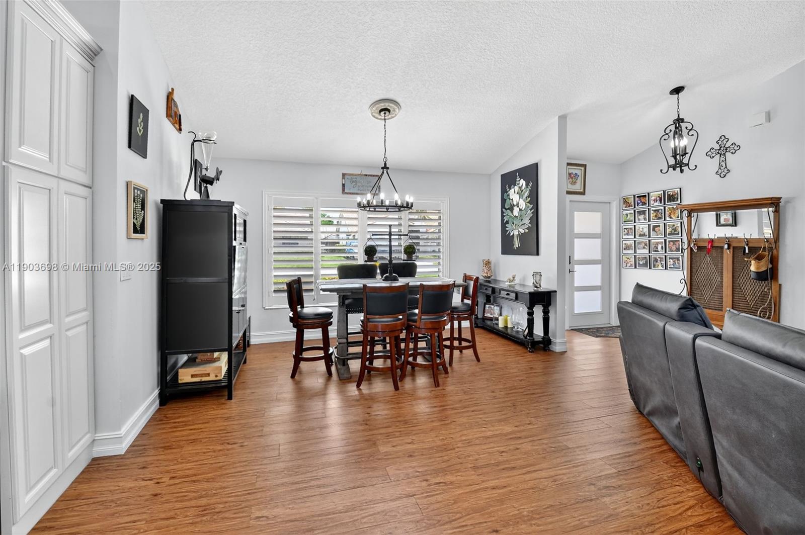 SUN VALLEY 2 - Residential