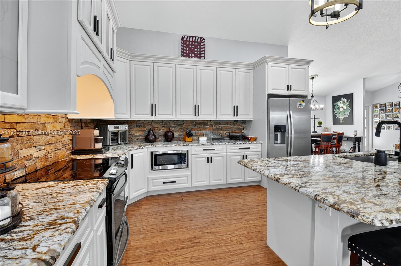 View photos, virtual tours, details... 9505 Majestic Way