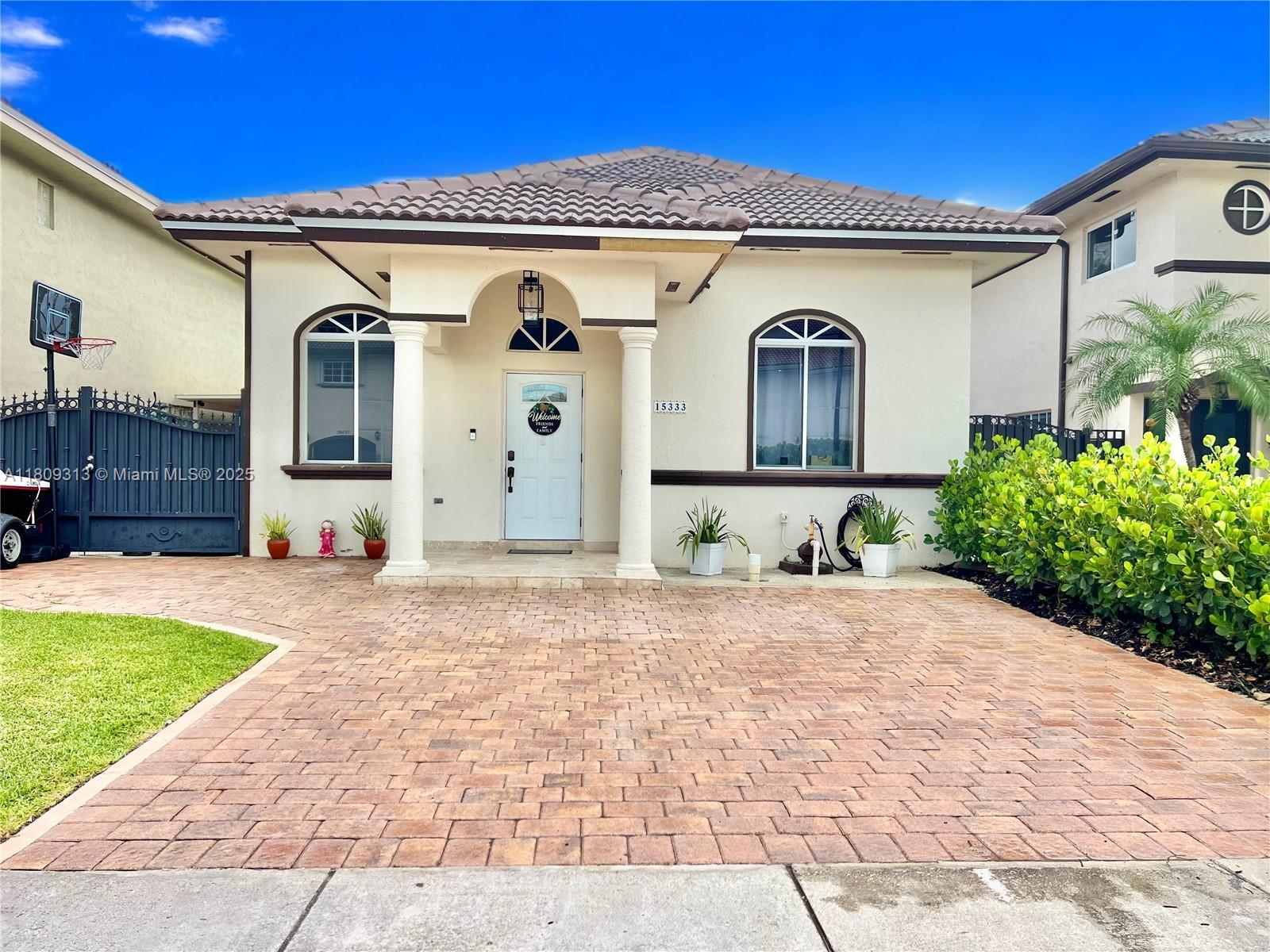 Property for Sale at 15333 Sw 40th Ter, Miami, Broward County, Florida - Bedrooms: 3 
Bathrooms: 2  - $630,000