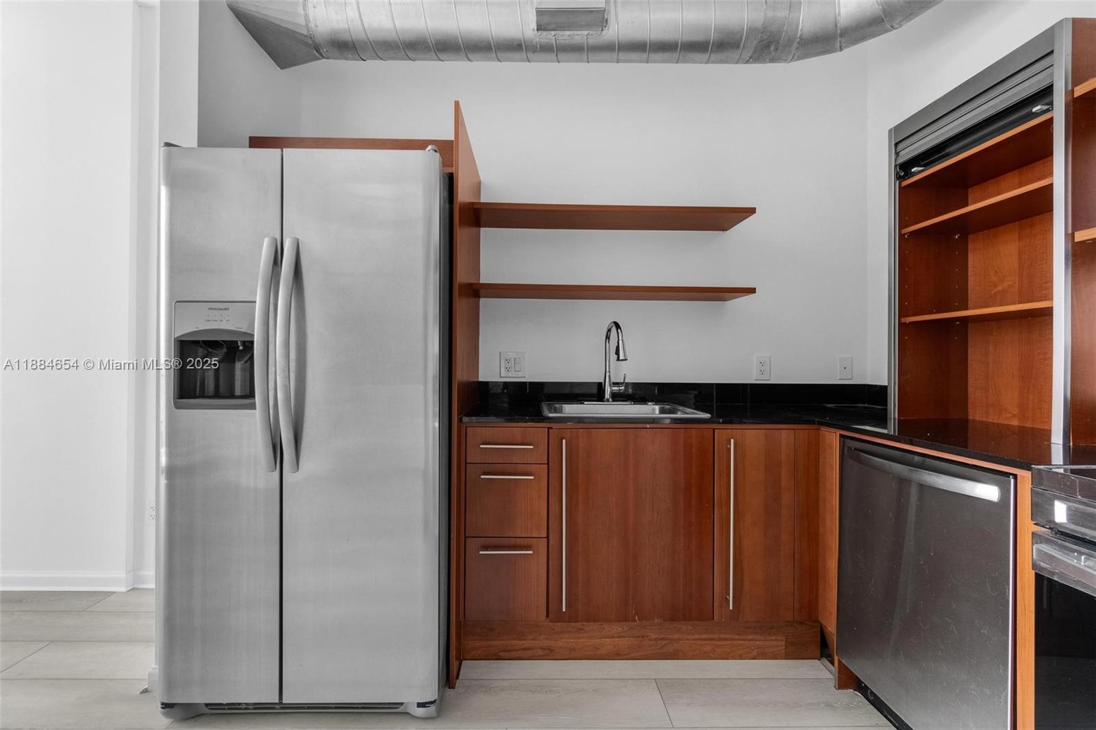 NEO VERTIKA CONDO - Residential