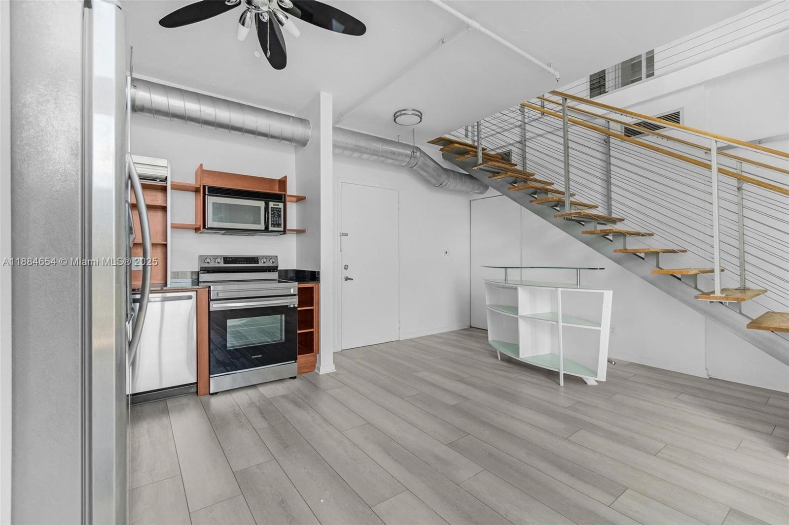 NEO VERTIKA CONDO - Residential