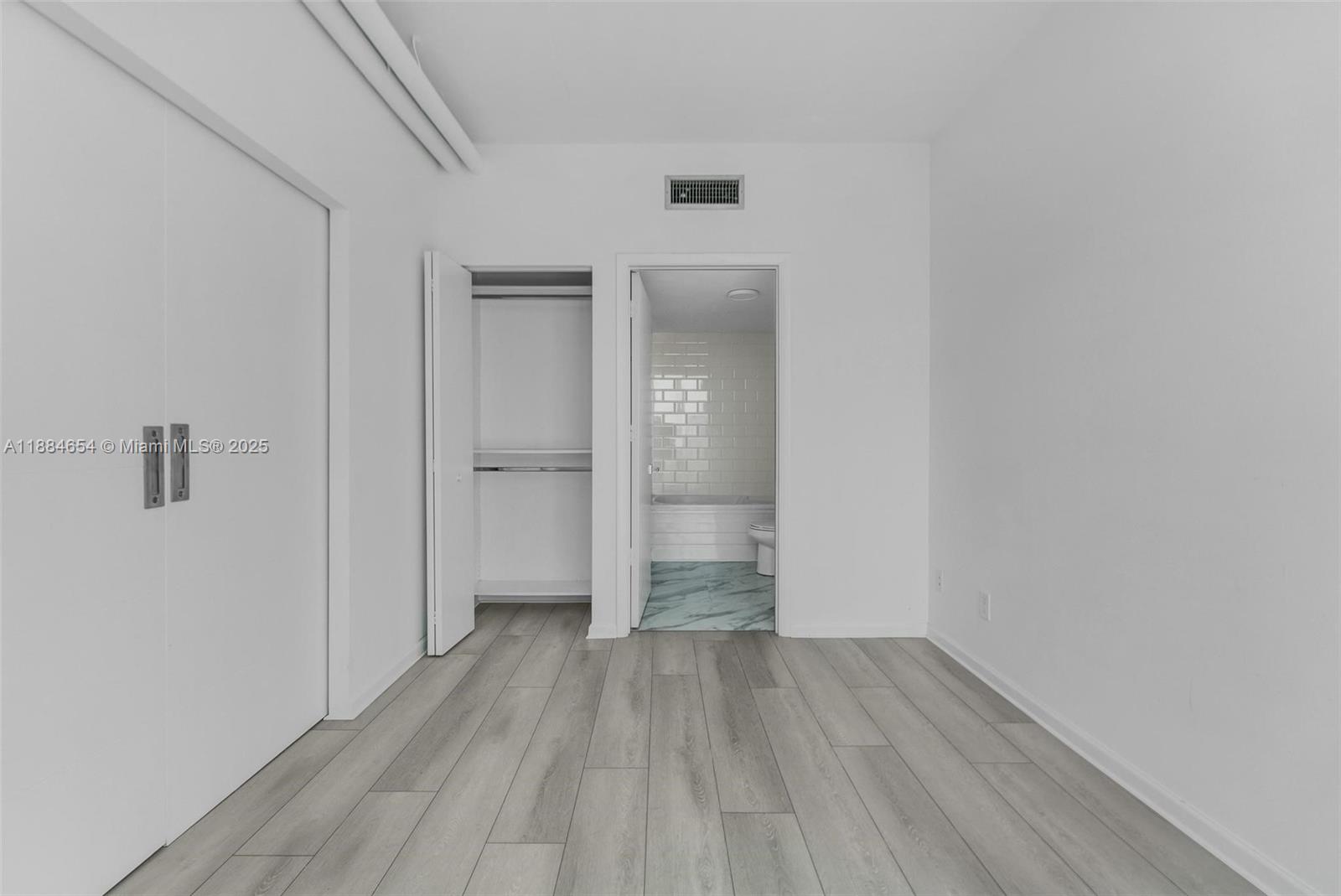 NEO VERTIKA CONDO - Residential