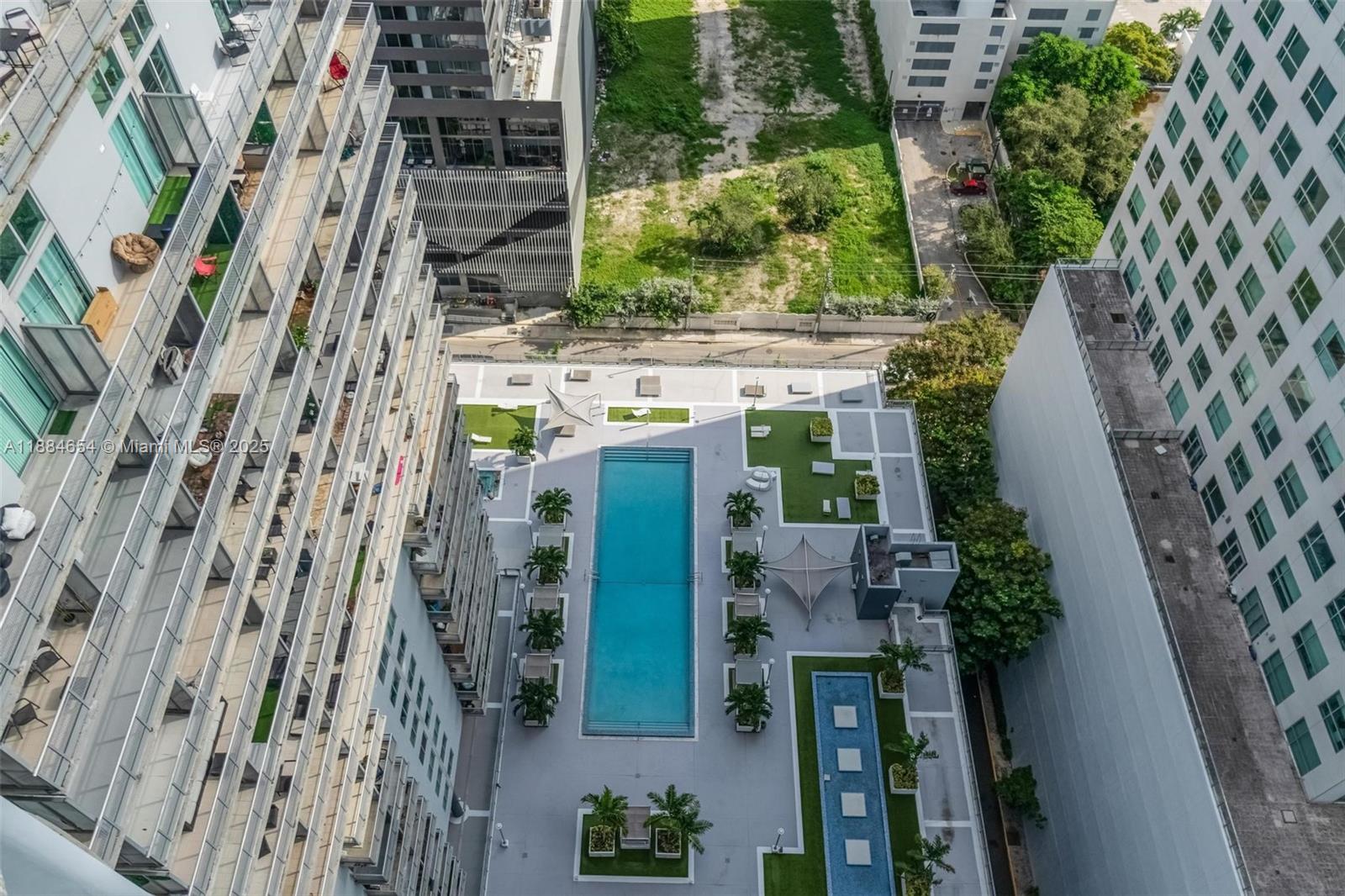NEO VERTIKA CONDO - Residential